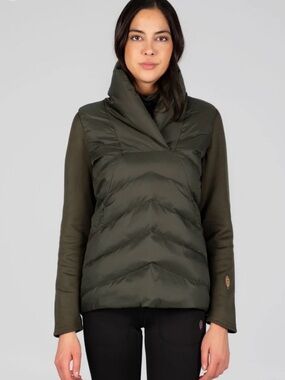 Black XS Indygena Poplun II Ladies Insulator